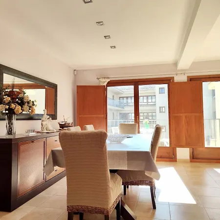 Large Floor With Communal Pool * 또사데마르
